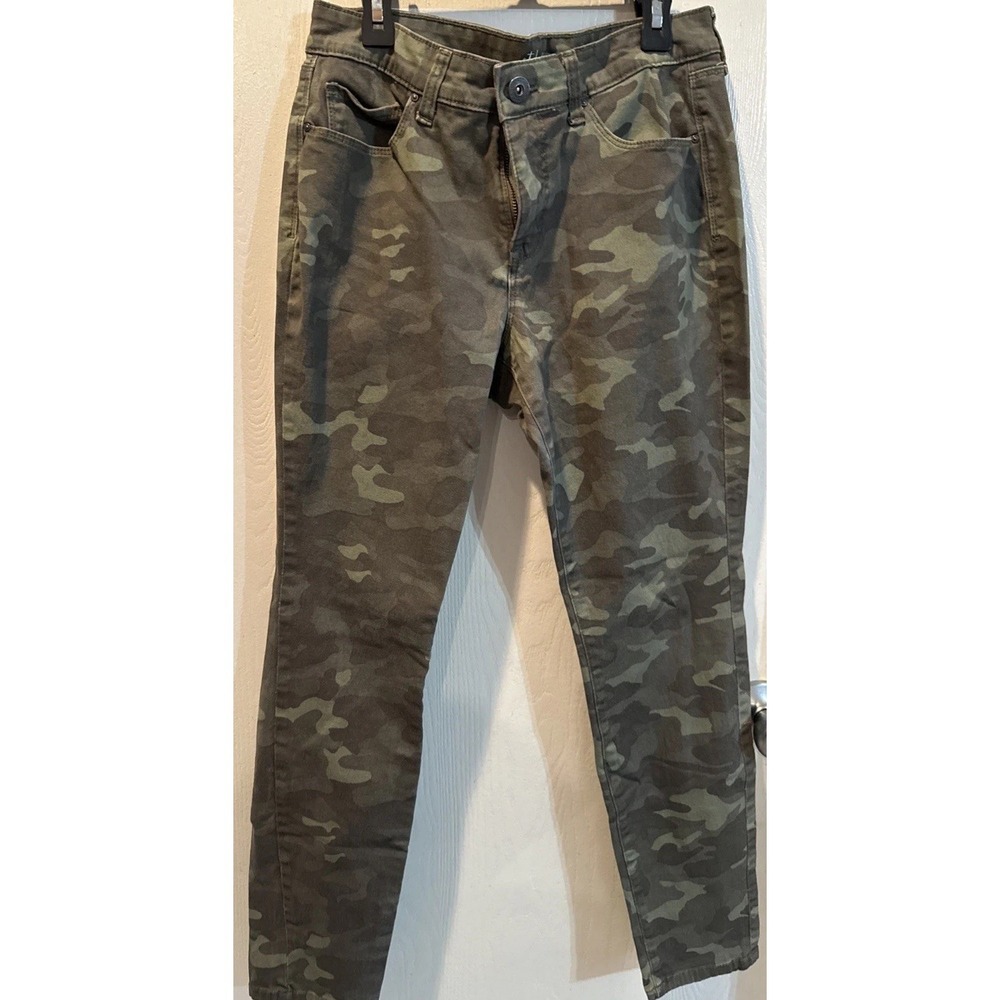 Style & Co Camo Pants in Curvy Skinny  size 4